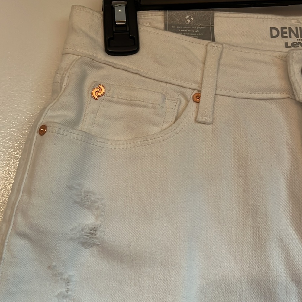🆕 LEVI’S High Rise Shorts - Size 4 - Picture 3 of 10